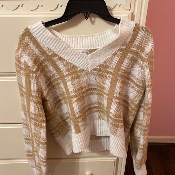Sweaters Long Sleeve Brown And White Sweater Poshmark